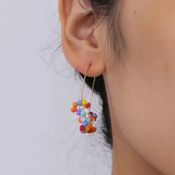 NEW! Colorful Beaded Daisy Flower Hoop Earrings - Picture 3 of 8